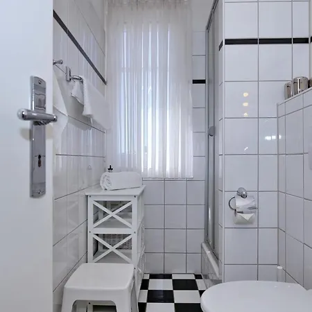 Meeresblick 313 * Kuehlungsborn